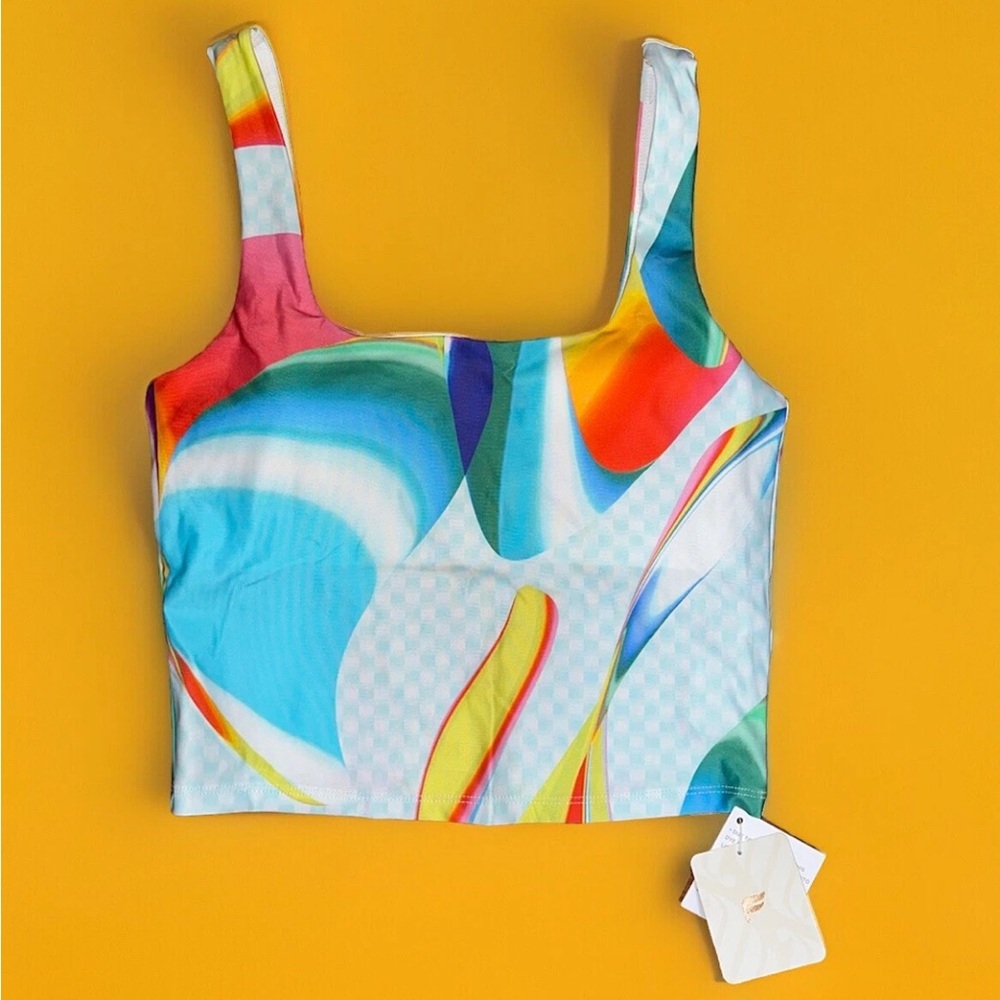Fabletics Lydia Built in Bra Tank Pride Carnival Print NWT Size Small 6